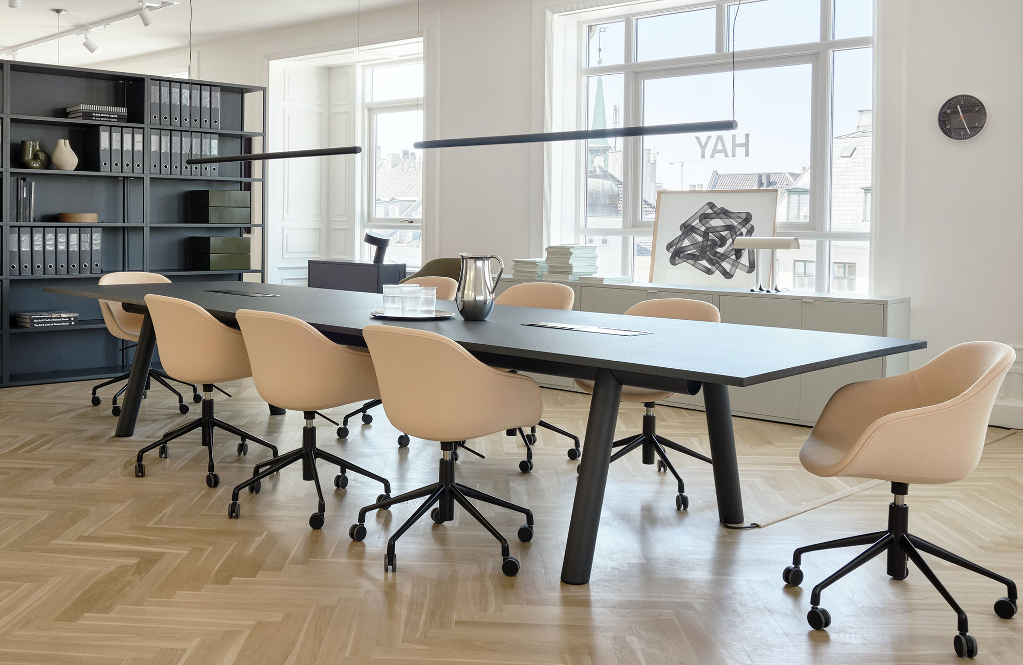 3_Days_of_Design_2023_AAC_253_Boa_Table_Factor_Linear.jpg